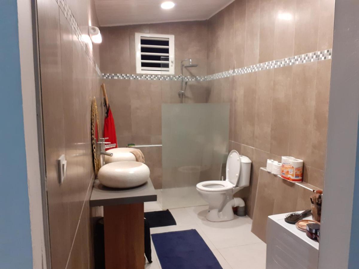 Chambre Chez L'Habitant Avec Piscine Privative Et Vue Panoramique Sur La Mer Des Caraibes Desmarinieres エクステリア 写真